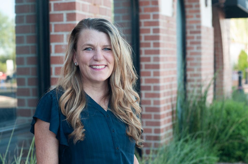Stacy Roden, LAC